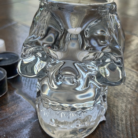 “NEW” clear skeleton tea light candle holder + 9 tea light candles - Picture 8 of 8